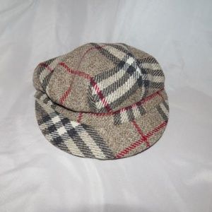 Burberry Vintage Classic Plaid Cap